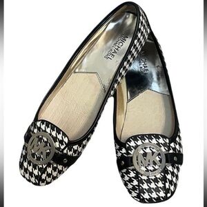 Michael Kors Fulton Moc Black & White Houndstooth Flats Size 8M